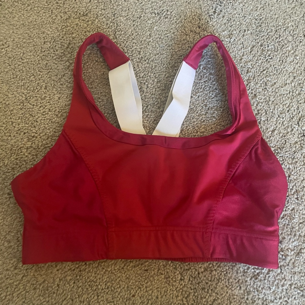 Fabletics sports bra (L)